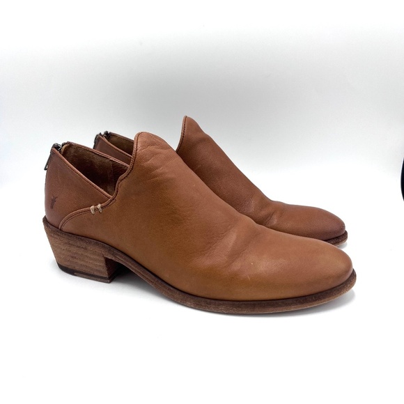 Frye Carson Shootie Leather Bootie in Cognac Size 10 - Picture 9 of 16